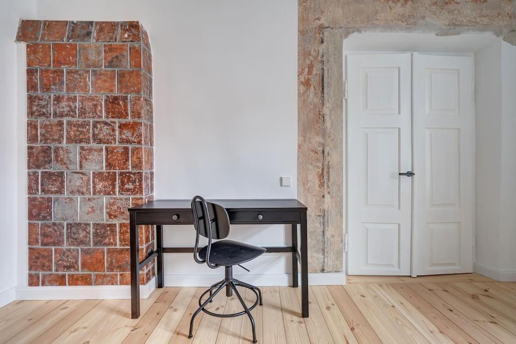 Spacious 2-Bedroom Flat In Old Town By Urban Rent VNO Kültér fotó