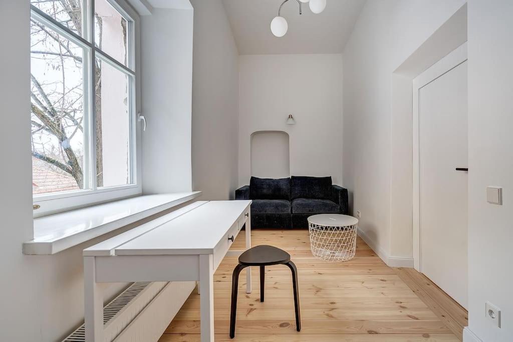 Spacious 2-Bedroom Flat In Old Town By Urban Rent VNO Kültér fotó
